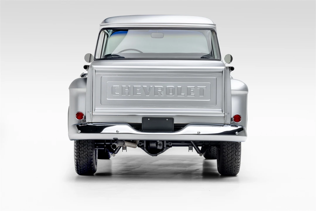 1959 Chevrolet Task Force - Image 15 of 31