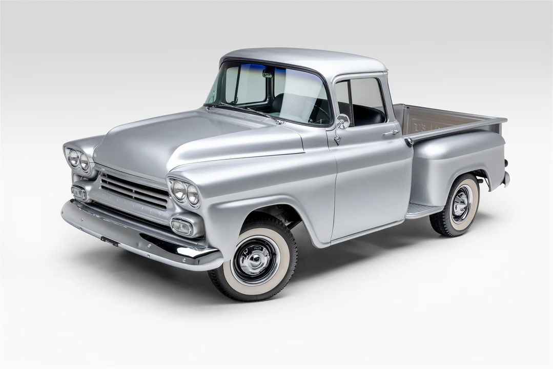 1959 Chevrolet Task Force - Image 10 of 31