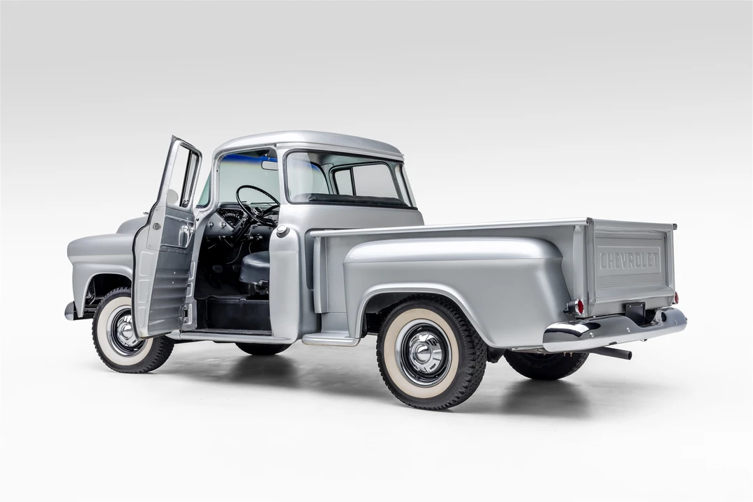 1959 Chevrolet Task Force - Image 13 of 31