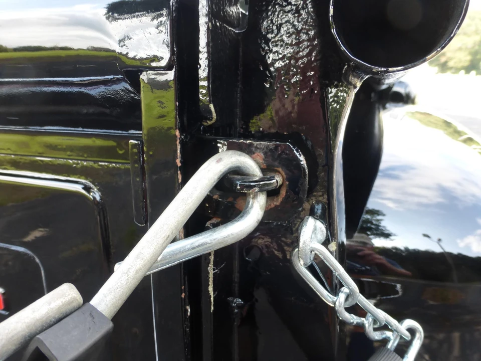 1959 Chevrolet Task Force - Image 30 of 31