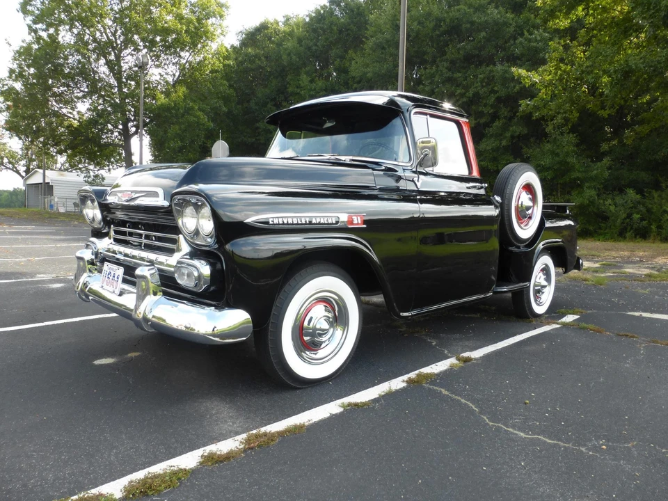 1959 Chevrolet Task Force - Image 2 of 31