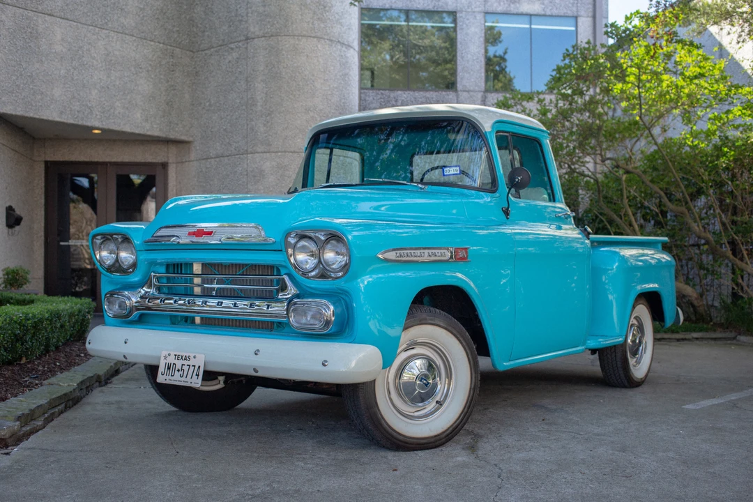 1959 Chevrolet Task Force - Image 7 of 31