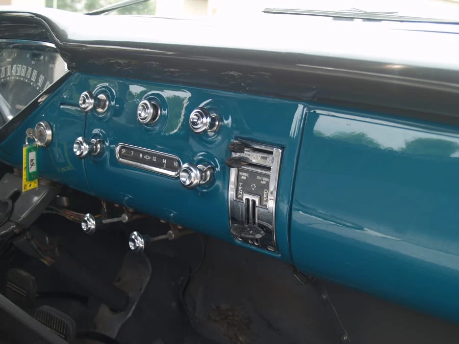 1959 Chevrolet Task Force - Image 4 of 11