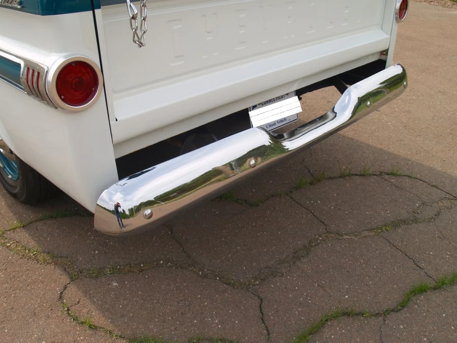 1959 Chevrolet Task Force - Image 7 of 11