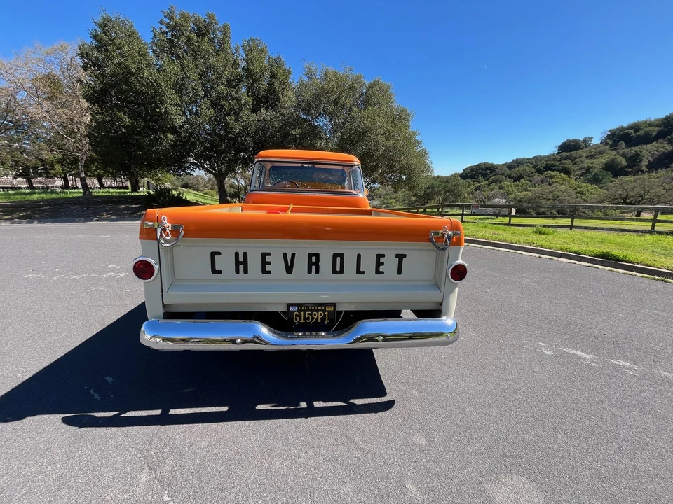1959 Chevrolet Task Force - Image 7 of 31