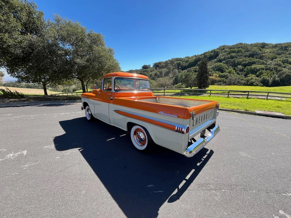 1959 Chevrolet Task Force - Image 6 of 31