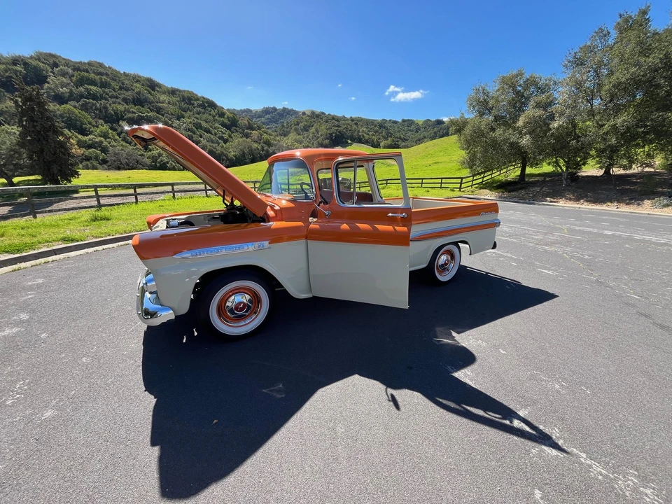 1959 Chevrolet Task Force - Image 16 of 31