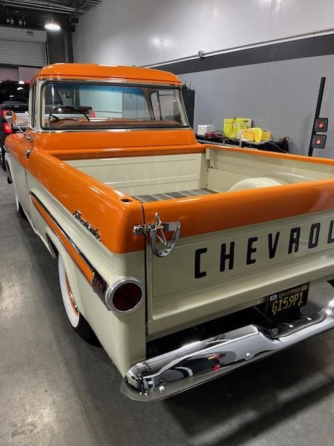 1959 Chevrolet Task Force - Image 28 of 31