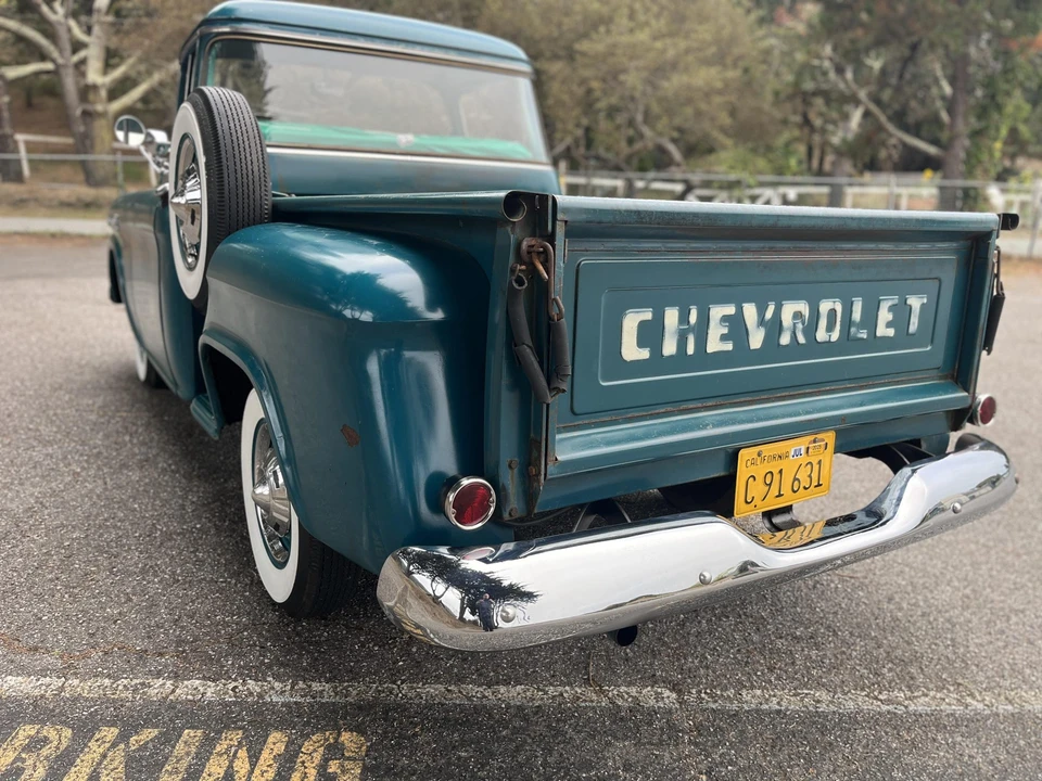 1959 Chevrolet Task Force - Image 14 of 31