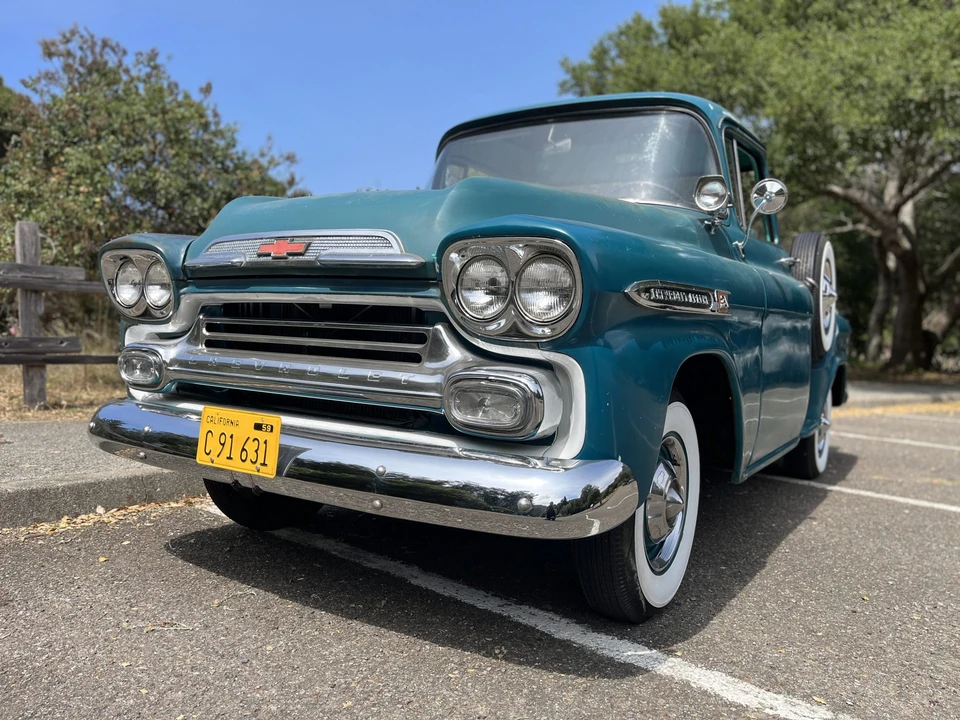 1959 Chevrolet Task Force - Image 17 of 31