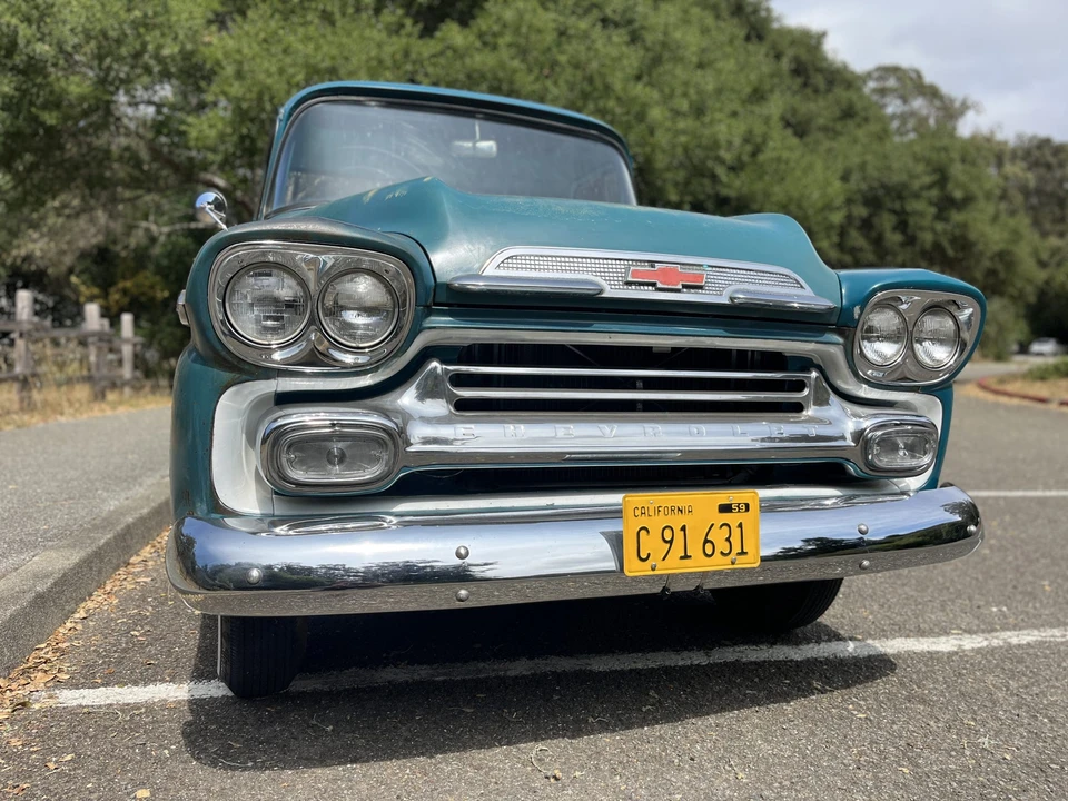 1959 Chevrolet Task Force - Image 27 of 31