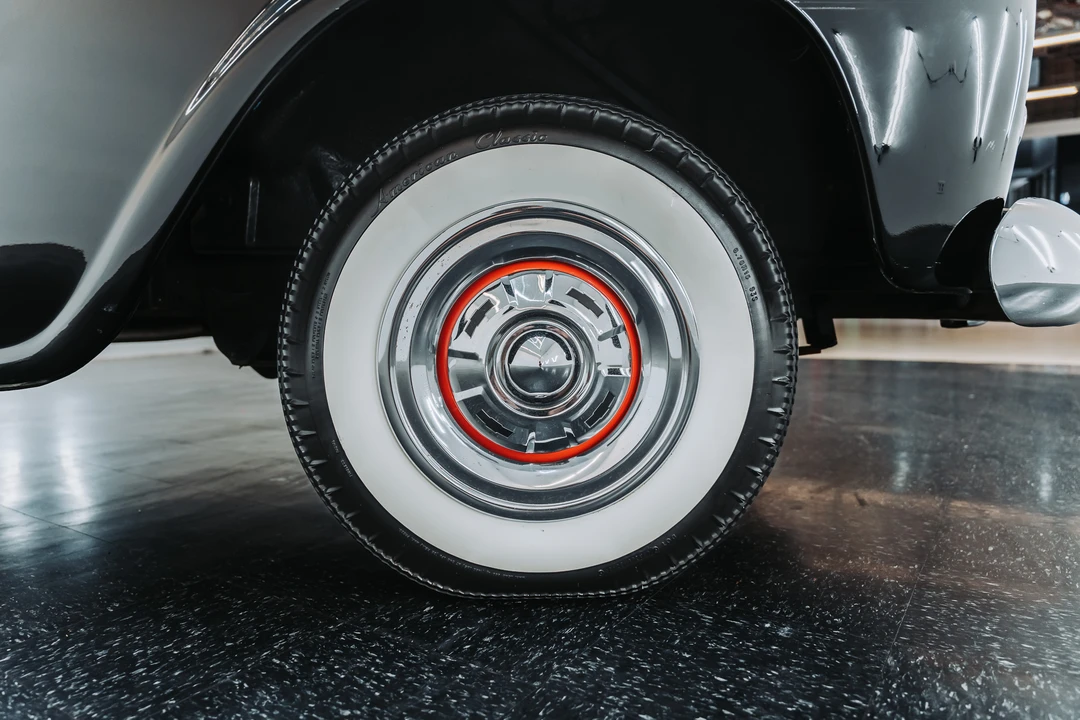 1959 Chevrolet Task Force - Image 25 of 31