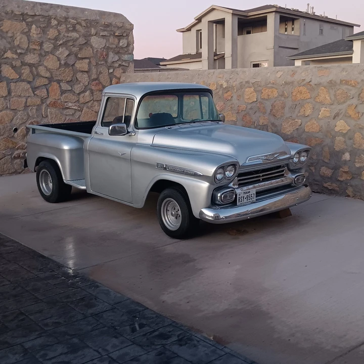 1959 Chevrolet Task Force - Image 7 of 31