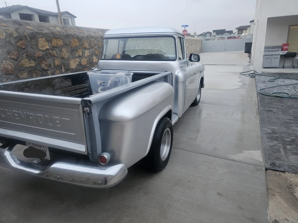 1959 Chevrolet Task Force - Image 5 of 31
