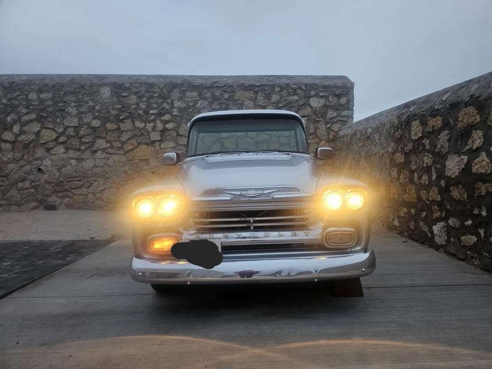 1959 Chevrolet Task Force - Image 9 of 31