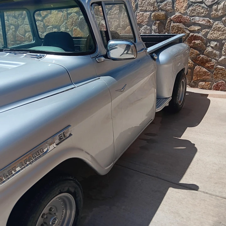 1959 Chevrolet Task Force - Image 12 of 31