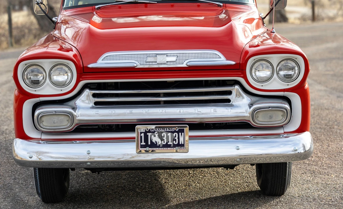 1959 Chevrolet Task Force - Image 17 of 31
