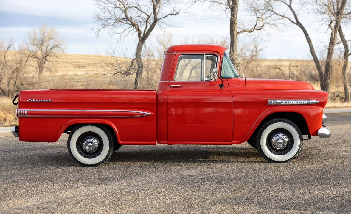 1959 Chevrolet Task Force - Image 7 of 31