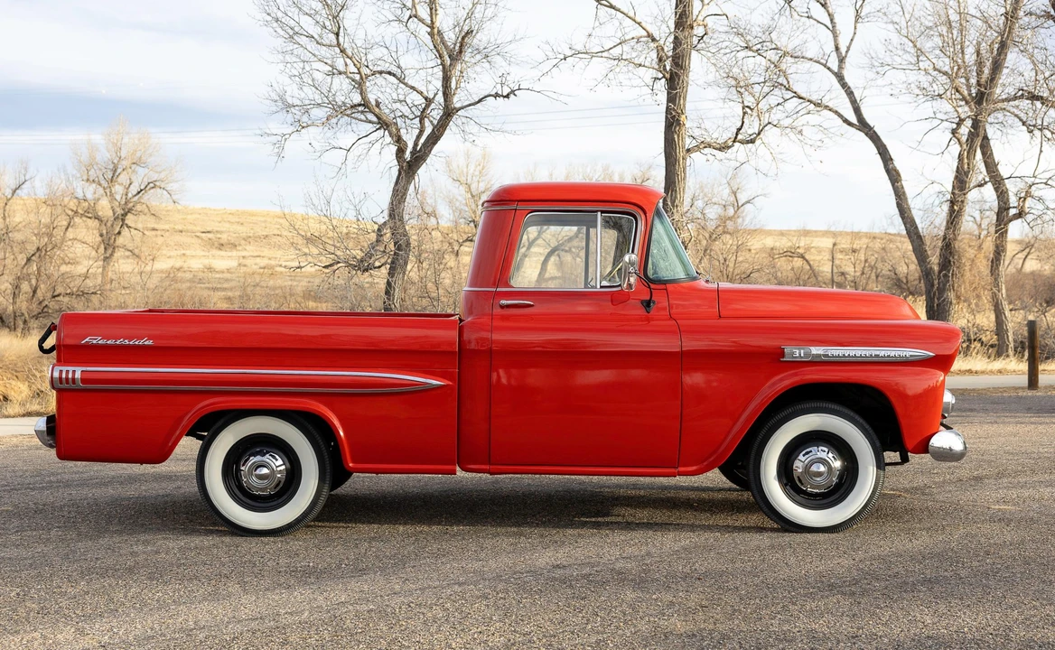 1959 Chevrolet Task Force - Image 8 of 31