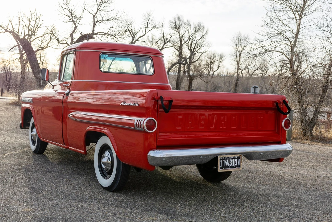 1959 Chevrolet Task Force - Image 12 of 31