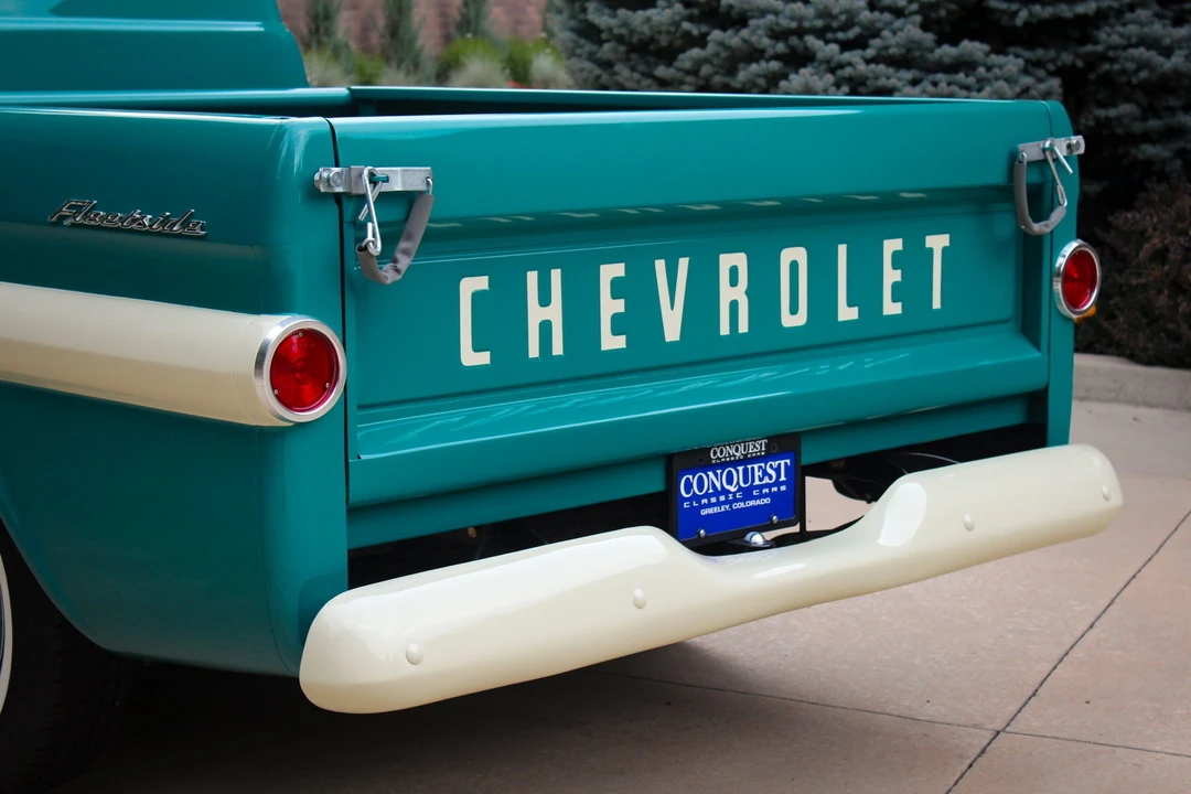 1959 Chevrolet Task Force - Image 18 of 31
