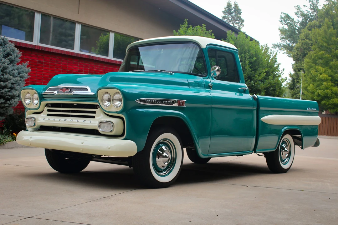 1959 Chevrolet Task Force - Image 6 of 31