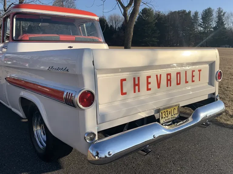 1959 Chevrolet Task Force - Image 28 of 31