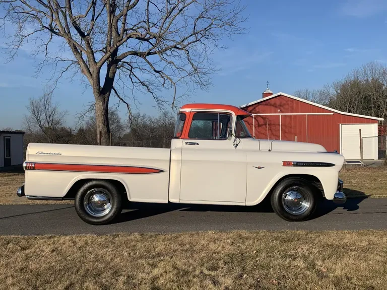 1959 Chevrolet Task Force - Image 6 of 31