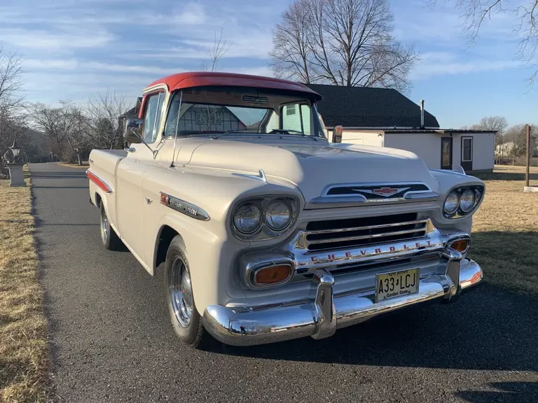 1959 Chevrolet Task Force - Image 23 of 31