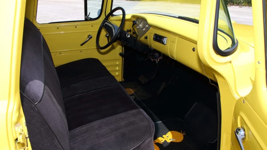 1959 Chevrolet Task Force - Image 5 of 12