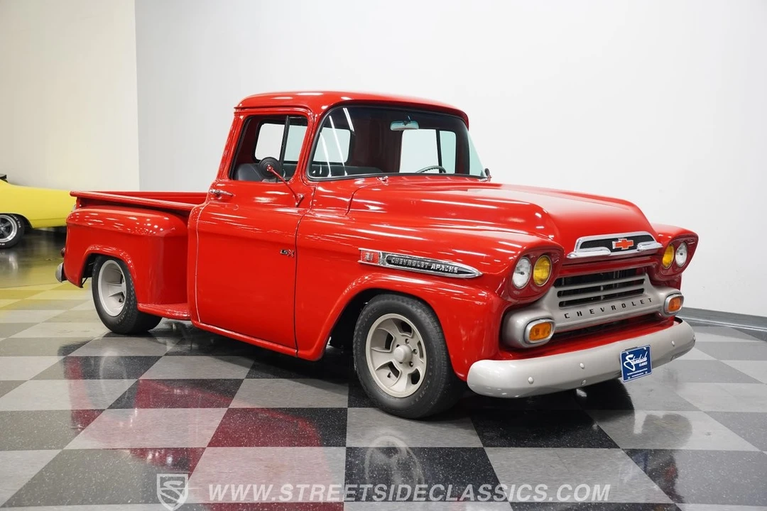 1959 Chevrolet Task Force - Image 16 of 21