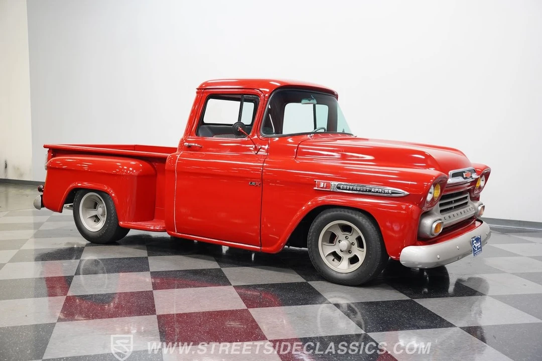 1959 Chevrolet Task Force - Image 15 of 21