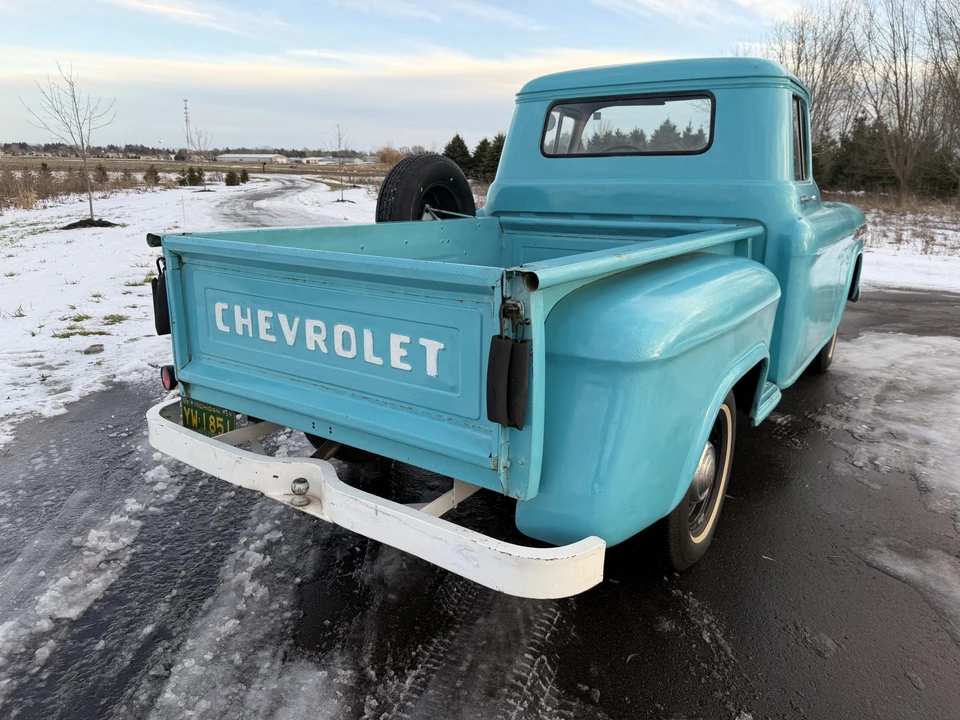 1959 Chevrolet Task Force - Image 29 of 31