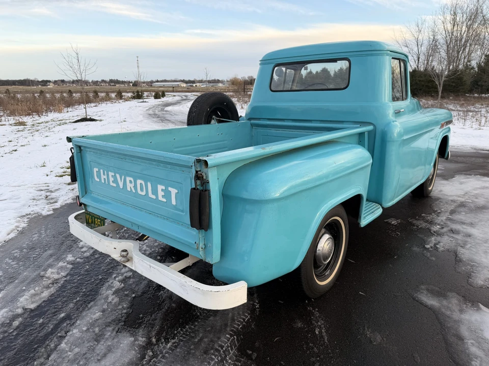 1959 Chevrolet Task Force - Image 28 of 31