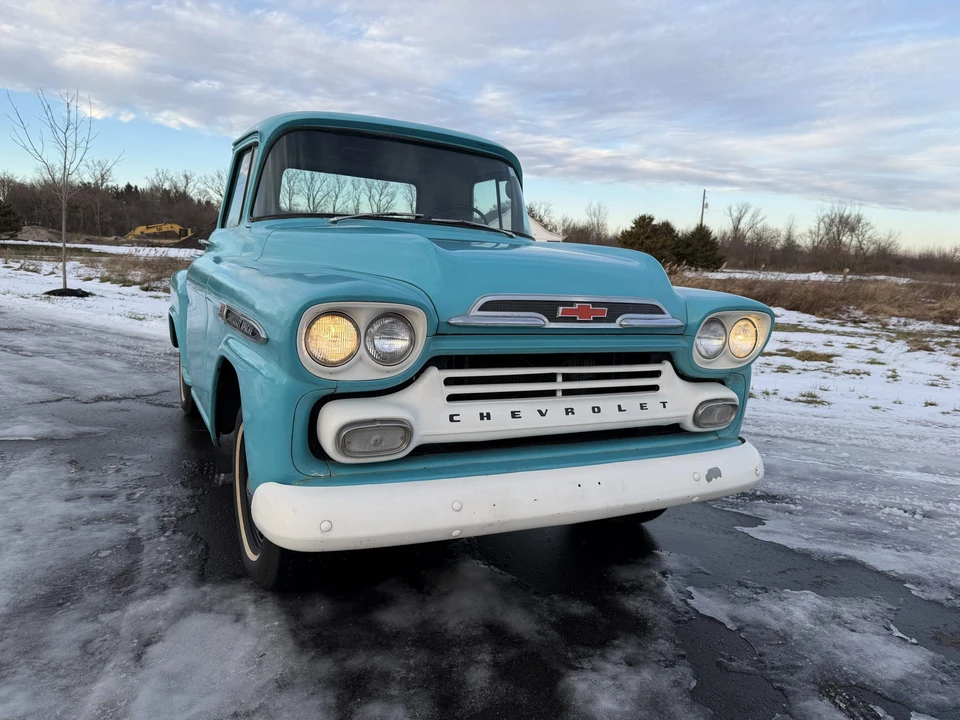 1959 Chevrolet Task Force - Image 10 of 31