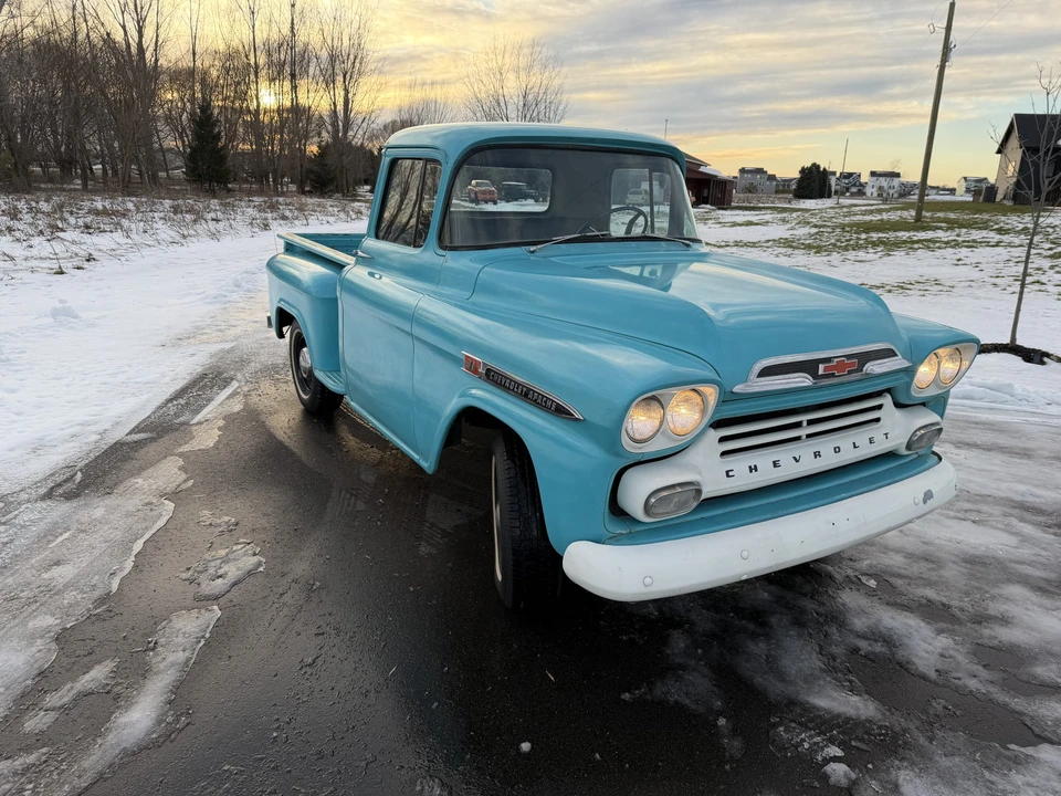 1959 Chevrolet Task Force - Image 17 of 31