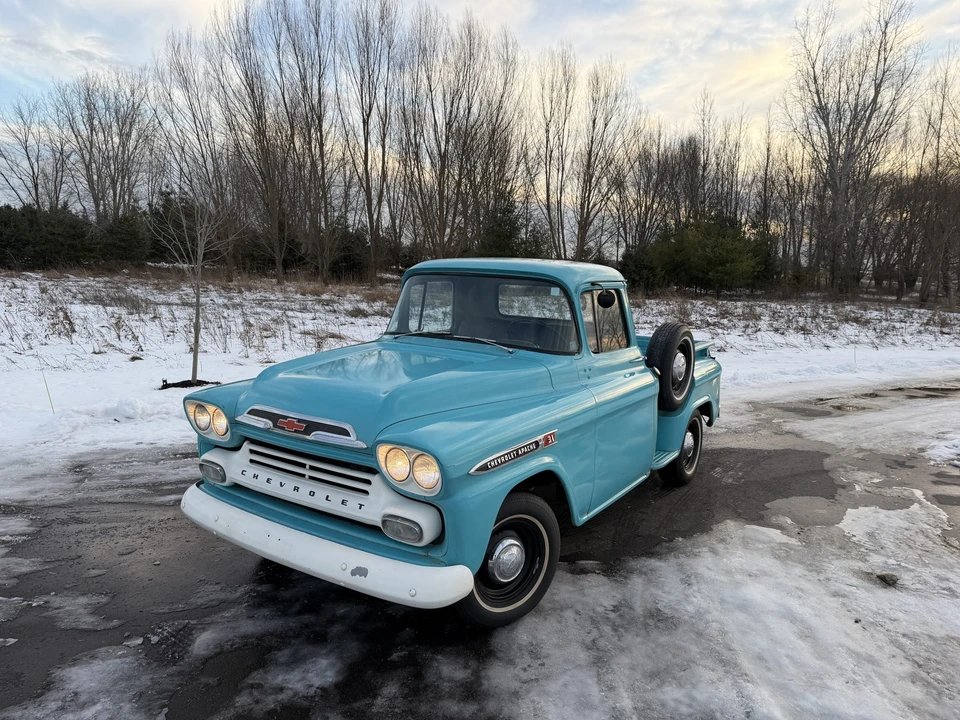 1959 Chevrolet Task Force - Image 6 of 31
