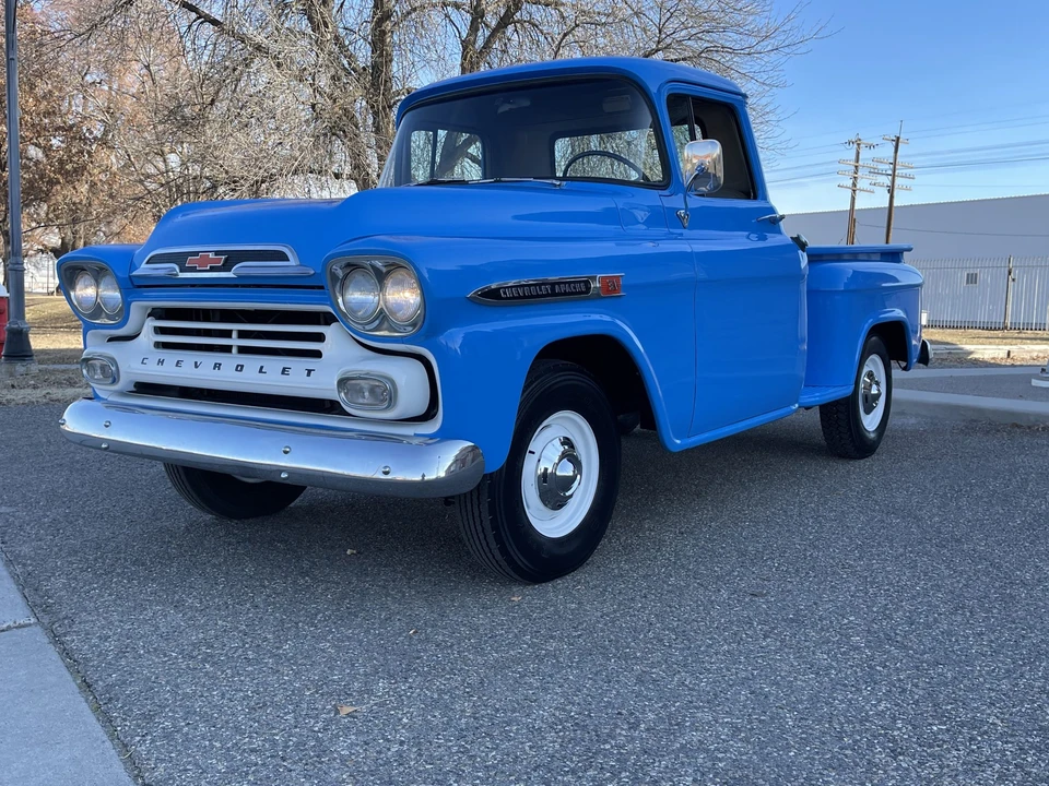 1959 Chevrolet Task Force - Image 4 of 31