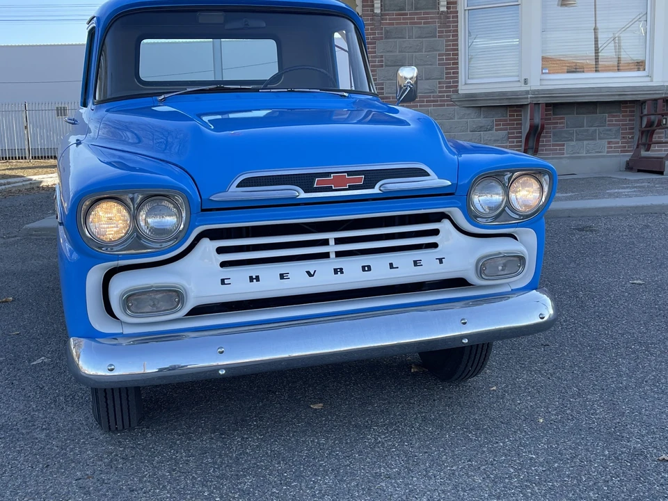 1959 Chevrolet Task Force - Image 22 of 31