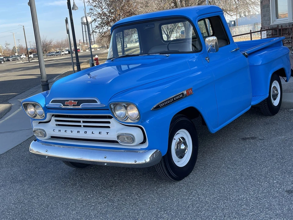 1959 Chevrolet Task Force - Image 5 of 31