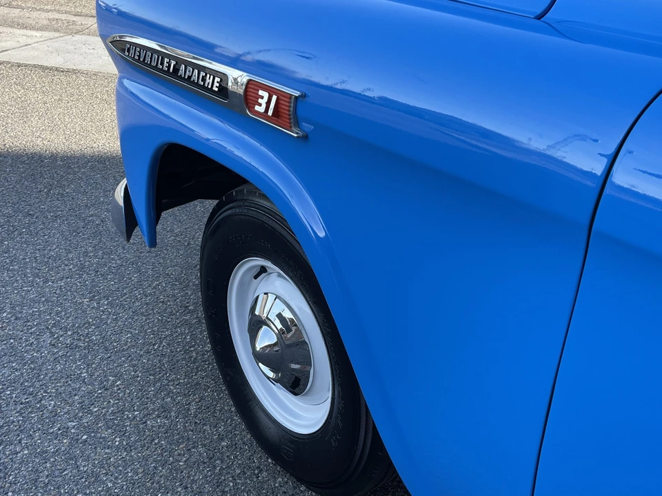 1959 Chevrolet Task Force - Image 26 of 31