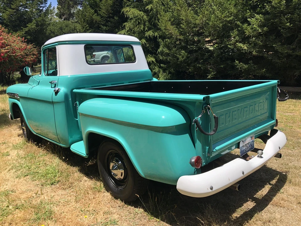 1959 Chevrolet Task Force - Image 3 of 31