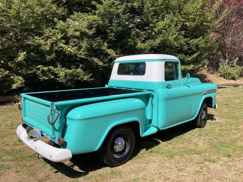 1959 Chevrolet Task Force - Image 10 of 31
