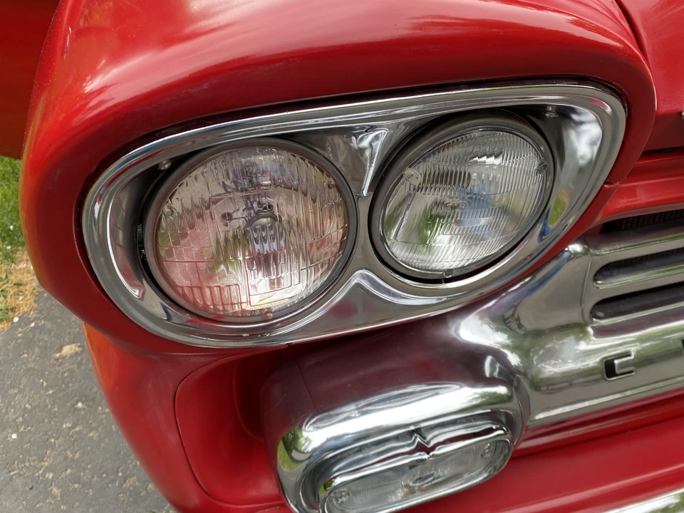 1959 Chevrolet Task Force - Image 26 of 31