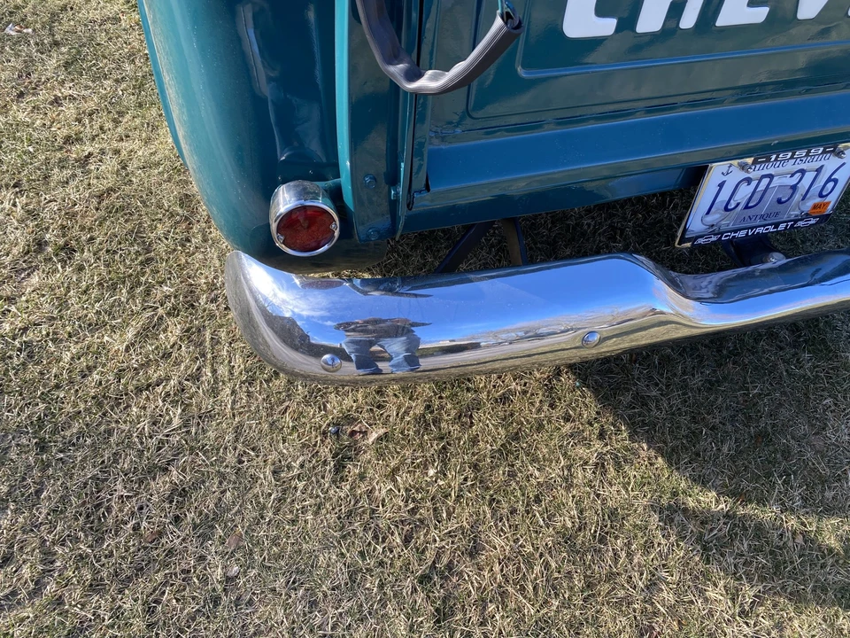 1959 Chevrolet Task Force - Image 10 of 31