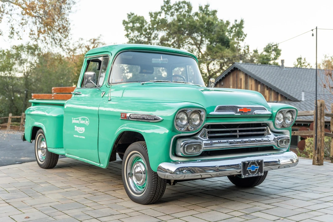 1959 Chevrolet Task Force - Image 9 of 31
