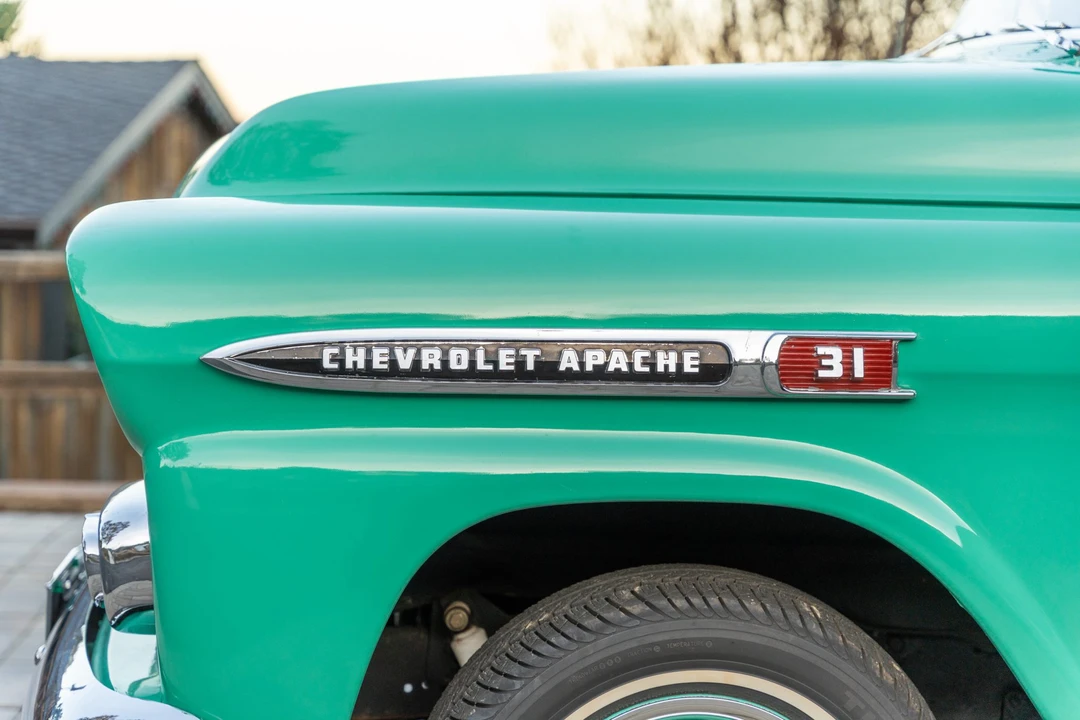 1959 Chevrolet Task Force - Image 21 of 31