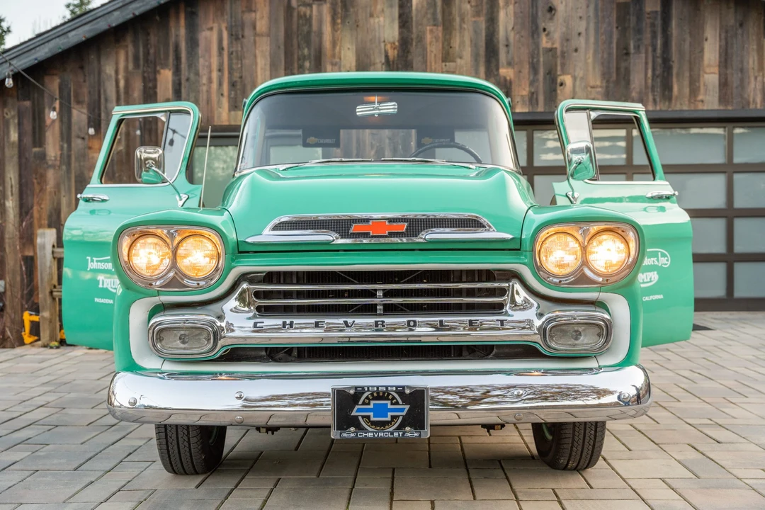 1959 Chevrolet Task Force - Image 11 of 31