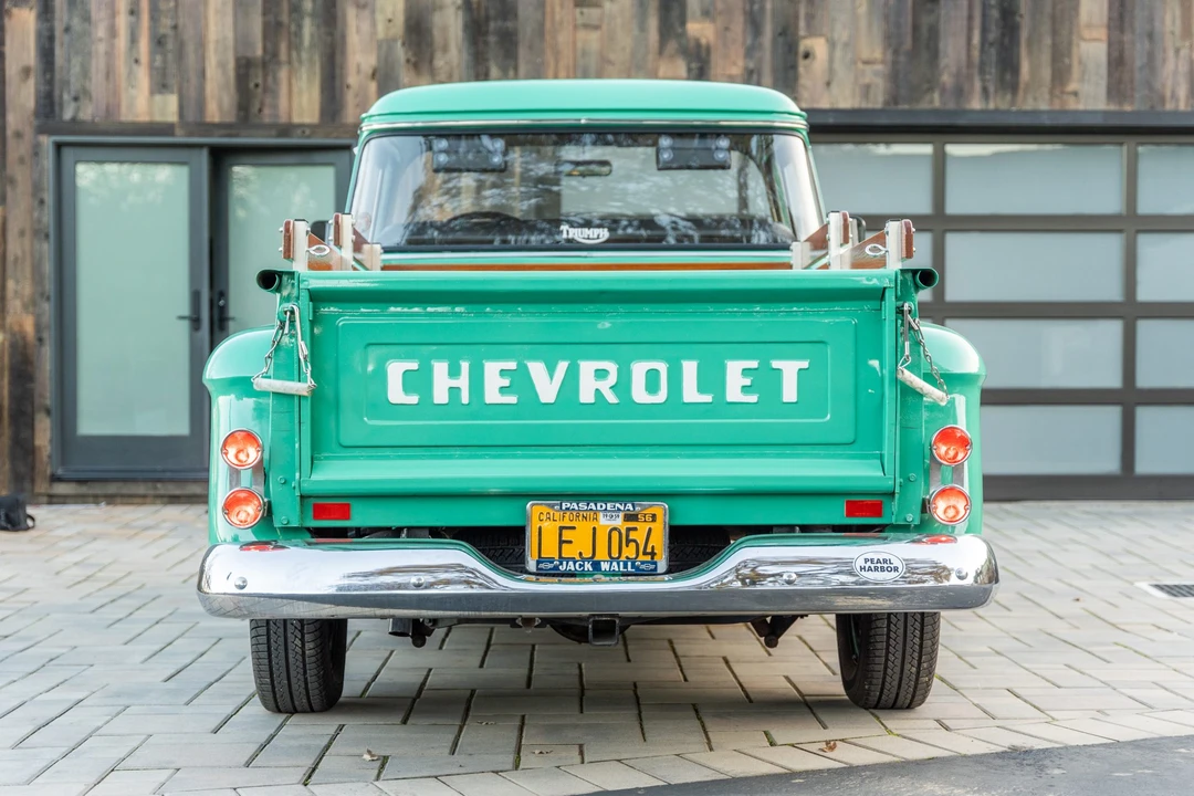 1959 Chevrolet Task Force - Image 6 of 31