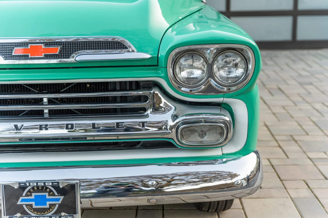 1959 Chevrolet Task Force - Image 19 of 31